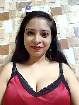 QUEEN-ADITI online show from October 12, 2025, 2:40 pm
