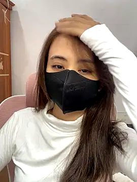 Mochi21 online show from December 15, 2025, 3:45 am