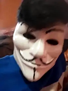 Snapshot of YourTarzan chatting on January 16, 2026, 8:07 am YourTarzan online show from January 16, 2026, 8:07 am