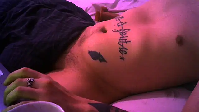 Forthepleasur  online show from April 1, 2026, 3:20 pm