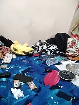 meenu bhabhi547 online show from November 27, 2025, 4:13 am