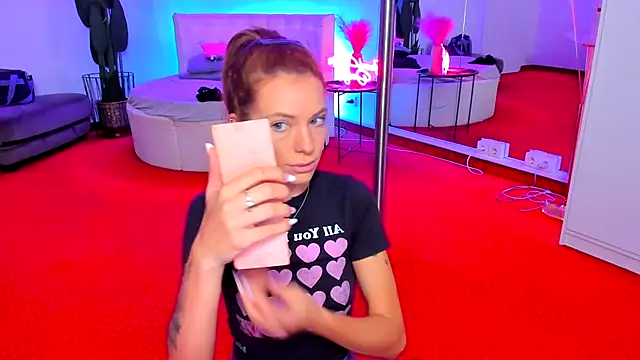 Snapshot of JessicaSky_ chatting on November 1, 2025, 7:08 pm JessicaSky online show from November 1, 2025, 7:08 pm