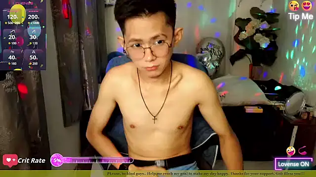 Snapshot of Skinny_CumLoader69 chatting on July 4, 2026, 7:04 am Skinny CumLoader69 online show from July 4, 2026, 7:04 am