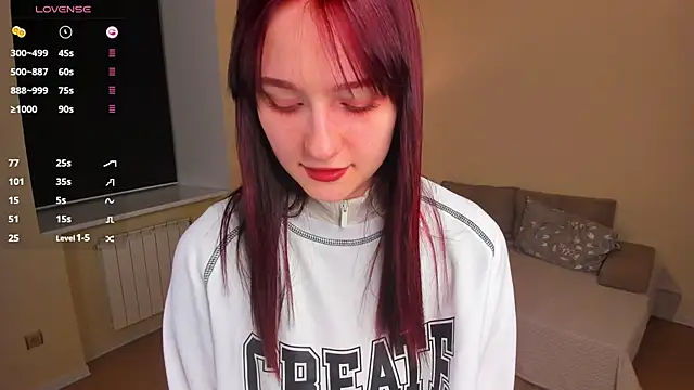 Snapshot of KatyKufel chatting on February 28, 2026, 6:40 pm KatyKufel online show from February 28, 2026, 6:40 pm