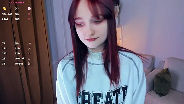 Snapshot of KatyKufel chatting on February 8, 2026, 6:49 pm KatyKufel online show from February 8, 2026, 6:49 pm