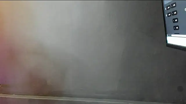 Snapshot of AliceFit_212 chatting on October 28, 2025, 12:48 pm AliceFit 212 online show from October 28, 2025, 12:48 pm