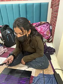 HORNYJANNU online show from February 26, 2026, 1:11 pm