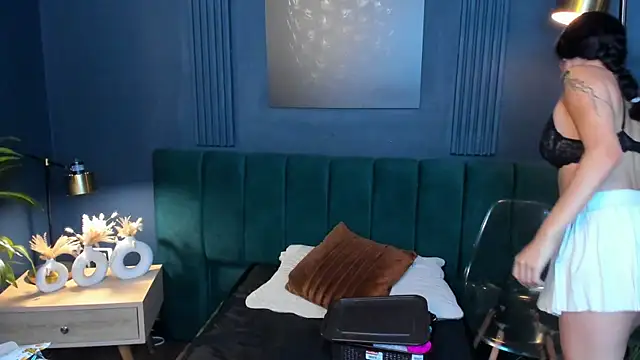 Snapshot of aliceandsia chatting on September 13, 2025, 3:06 am aliceandsia online show from September 13, 2025, 3:06 am