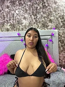 SharaRous online show from October 4, 2025, 11:56 am