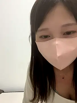 Snapshot of erokami36 chatting on November 15, 2025, 3:16 pm erokami36 online show from November 15, 2025, 3:16 pm