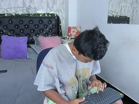 Adam Morgan2 online show from December 14, 2025, 1:17 pm