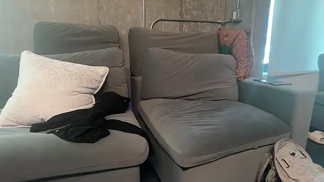 Hothotboyg online show from March 24, 2026, 9:04 pm