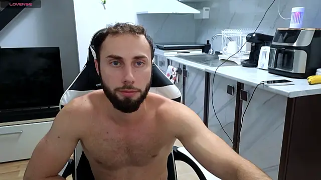 RyanStorm  online show from July 12, 2026, 6:42 pm
