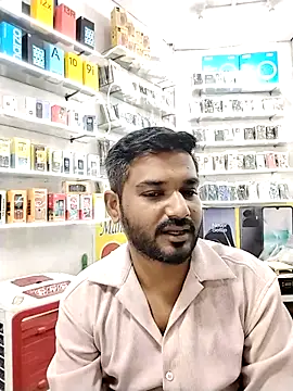 Snapshot of avi007p chatting on October 19, 2025, 1:03 pm avi007p online show from October 19, 2025, 1:03 pm