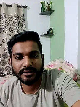 Snapshot of avi007p chatting on September 21, 2025, 11:32 pm avi007p online show from September 21, 2025, 11:32 pm