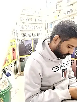 Snapshot of avi007p chatting on January 10, 2026, 2:34 pm avi007p online show from January 10, 2026, 2:34 pm