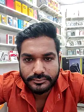 Snapshot of avi007p chatting on September 24, 2025, 11:39 am avi007p online show from September 24, 2025, 11:39 am
