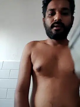 Snapshot of avi007p chatting on October 2, 2025, 3:43 am avi007p online show from October 2, 2025, 3:43 am