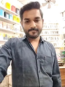 Snapshot of avi007p chatting on November 20, 2025, 1:56 pm avi007p online show from November 20, 2025, 1:56 pm