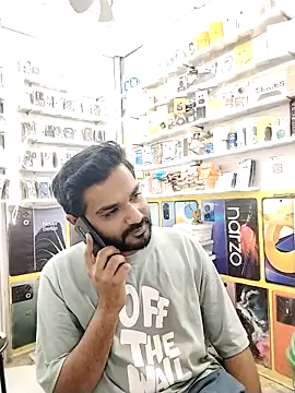 Snapshot of avi007p chatting on November 26, 2025, 3:12 pm avi007p online show from November 26, 2025, 3:12 pm