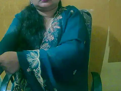 Snapshot of Saniya_K chatting on September 28, 2025, 4:58 pm Saniya K online show from September 28, 2025, 4:58 pm
