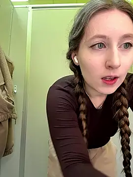 FroggyAnna online show from January 11, 2026, 6:26 pm