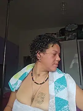 GoddessChantelle online show from November 3, 2025, 10:52 am