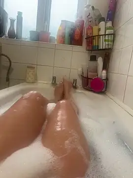 Imogenbabyyy online show from September 10, 2025, 5:23 pm