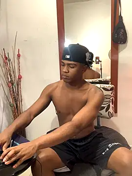 DEMOND 333 online show from September 24, 2025, 2:12 pm