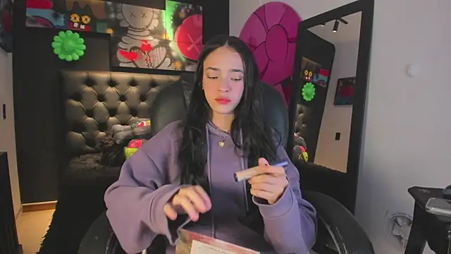 Snapshot of miIa_bratz chatting on February 20, 2026, 8:33 pm miIa bratz online show from February 20, 2026, 8:33 pm