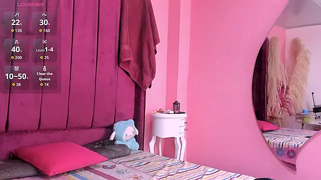 Rihanna hotx online show from September 13, 2025, 3:39 am