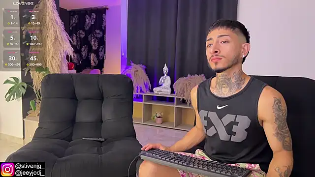 tattoguys cums online show from October 22, 2025, 2:44 am