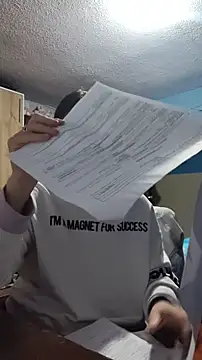 lindasyt online show from December 14, 2025, 11:32 pm