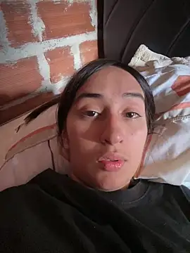 RAKEL37 online show from April 3, 2026, 4:02 pm