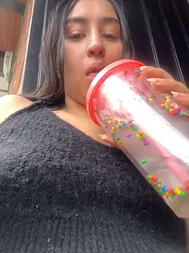 RAKEL37 online show from December 1, 2025, 5:58 pm