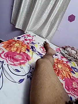 maddy3108 online show from September 11, 2025, 6:24 am