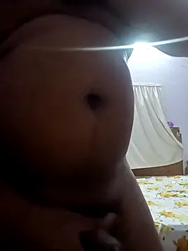 maddy3108 online show from November 5, 2025, 12:52 pm