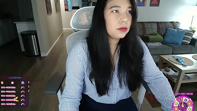 Snapshot of SHEILYN_ chatting on March 3, 2026, 3:35 am SHEILYN online show from March 3, 2026, 3:35 am