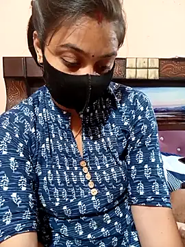 Priyanka Pal online show from November 4, 2025, 3:49 pm