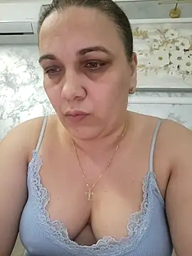 PalomaDesireee online show from April 7, 2026, 5:59 pm