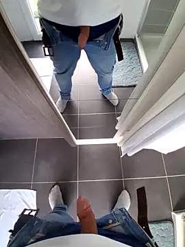 uneviesexy online show from March 24, 2026, 4:18 pm