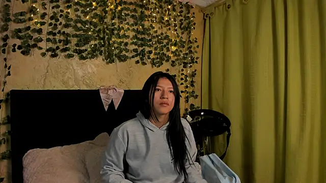 Tiffany Nm online show from January 17, 2026, 1:26 pm