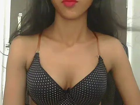 Snapshot of Exotic_Shikha chatting on June 14, 2026, 4:03 am Exotic Shikha online show from June 14, 2026, 4:03 am