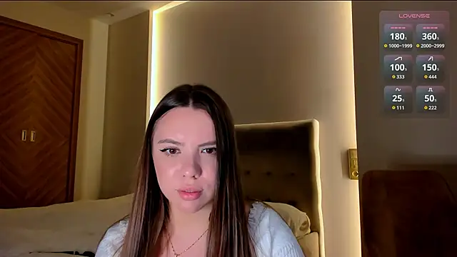 Chloe loo online show from October 11, 2025, 6:09 pm