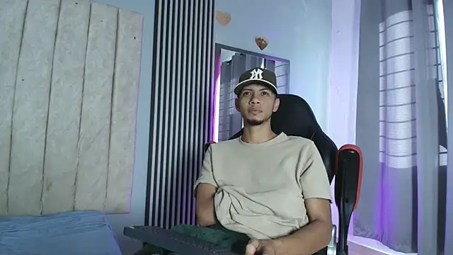 DustinandJordan online show from November 22, 2025, 12:04 pm