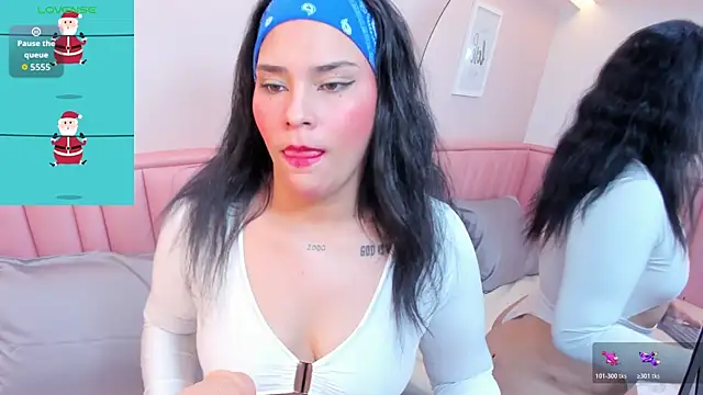 TIFFANY GLOW   online show from December 23, 2025, 3:50 am