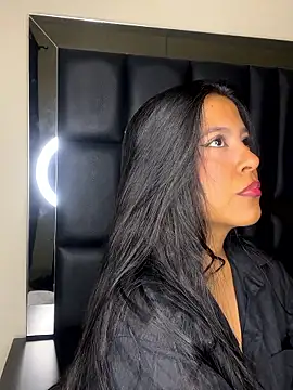 Kendra C online show from November 16, 2025, 10:57 pm