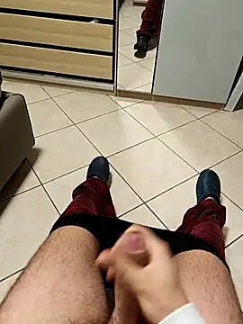 Snapshot of LucifertheGenius chatting on February 13, 2026, 4:45 am LucifertheGenius online show from February 13, 2026, 4:45 am