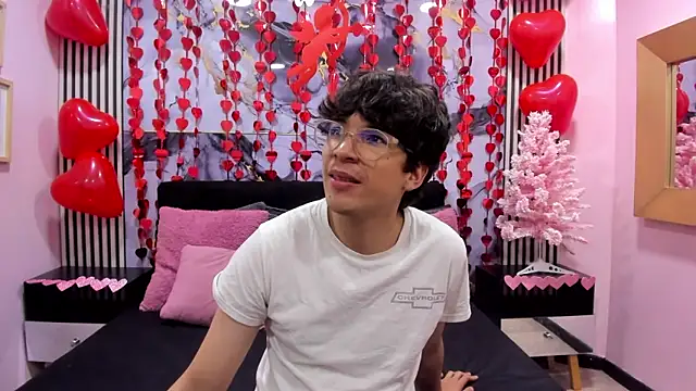 Desire Ecstasy online show from February 11, 2026, 3:06 am