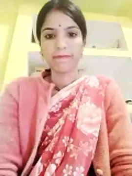 Snapshot of Riya_jaan12 chatting on December 2, 2025, 2:12 am Riya jaan12 online show from December 2, 2025, 2:12 am